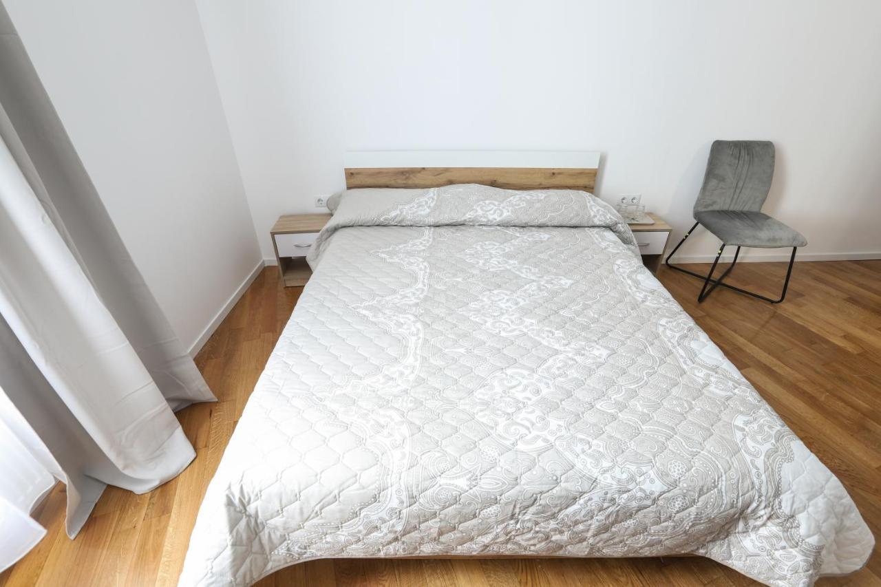 Floasiu Residence Guesthouse シビウ エクステリア 写真