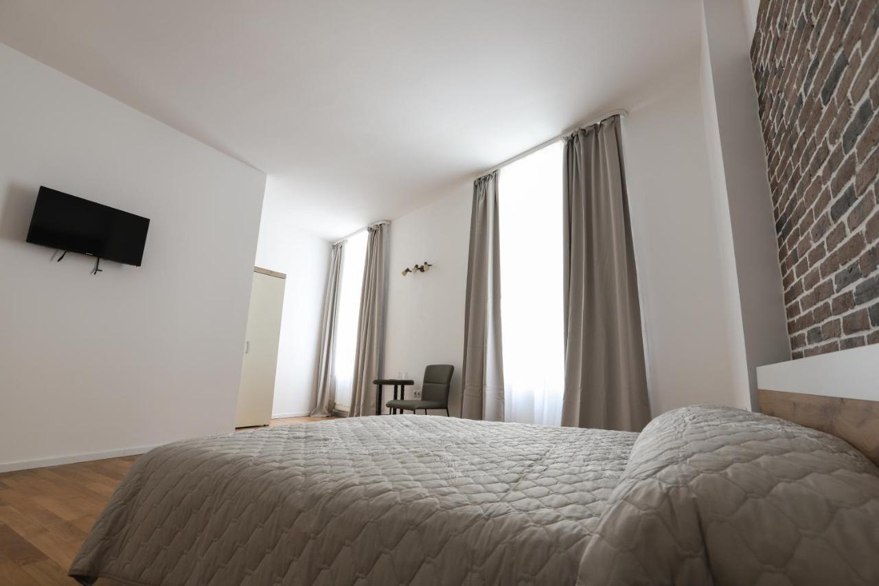 Floasiu Residence Guesthouse シビウ エクステリア 写真