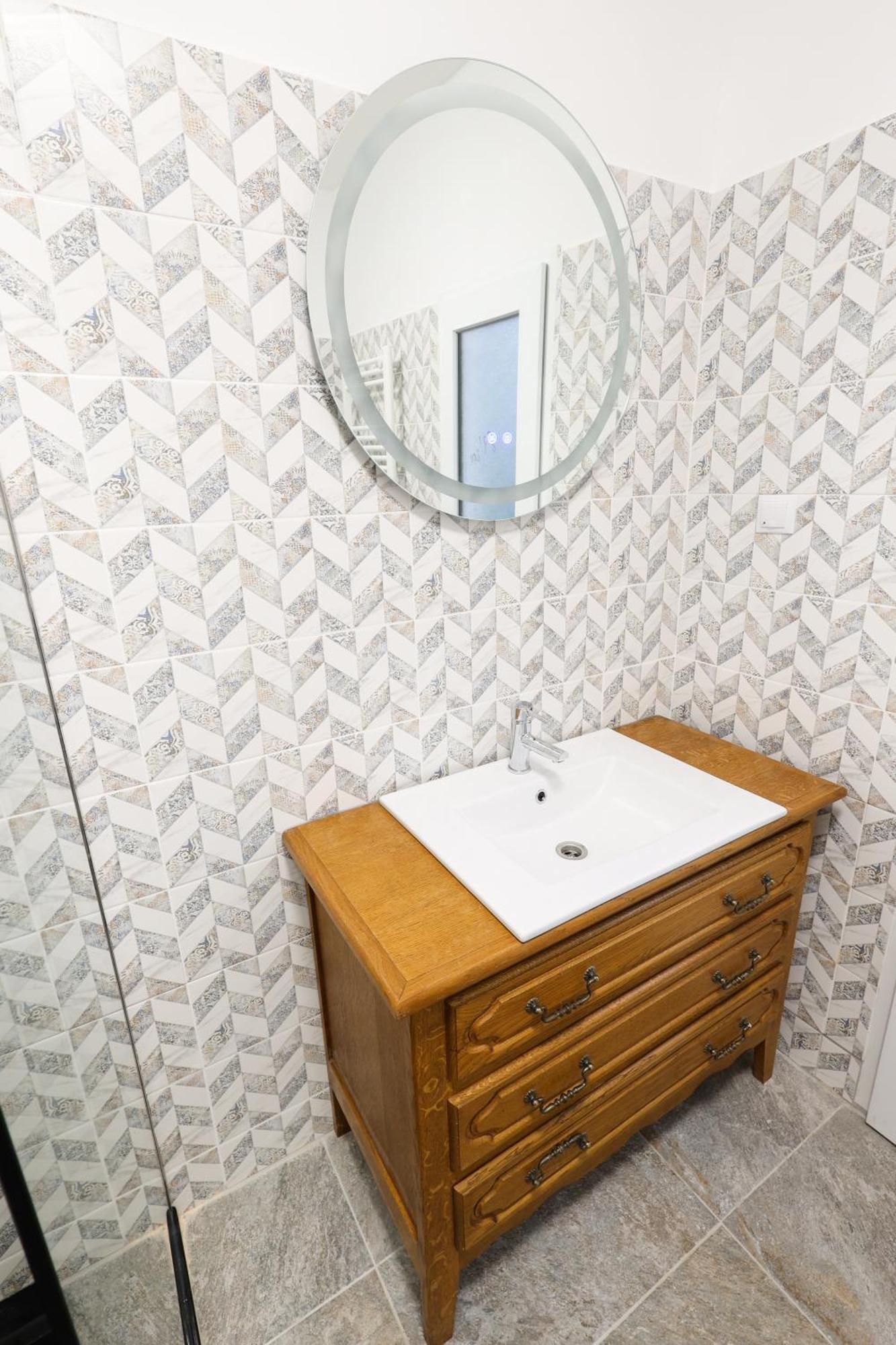 Floasiu Residence Guesthouse シビウ エクステリア 写真