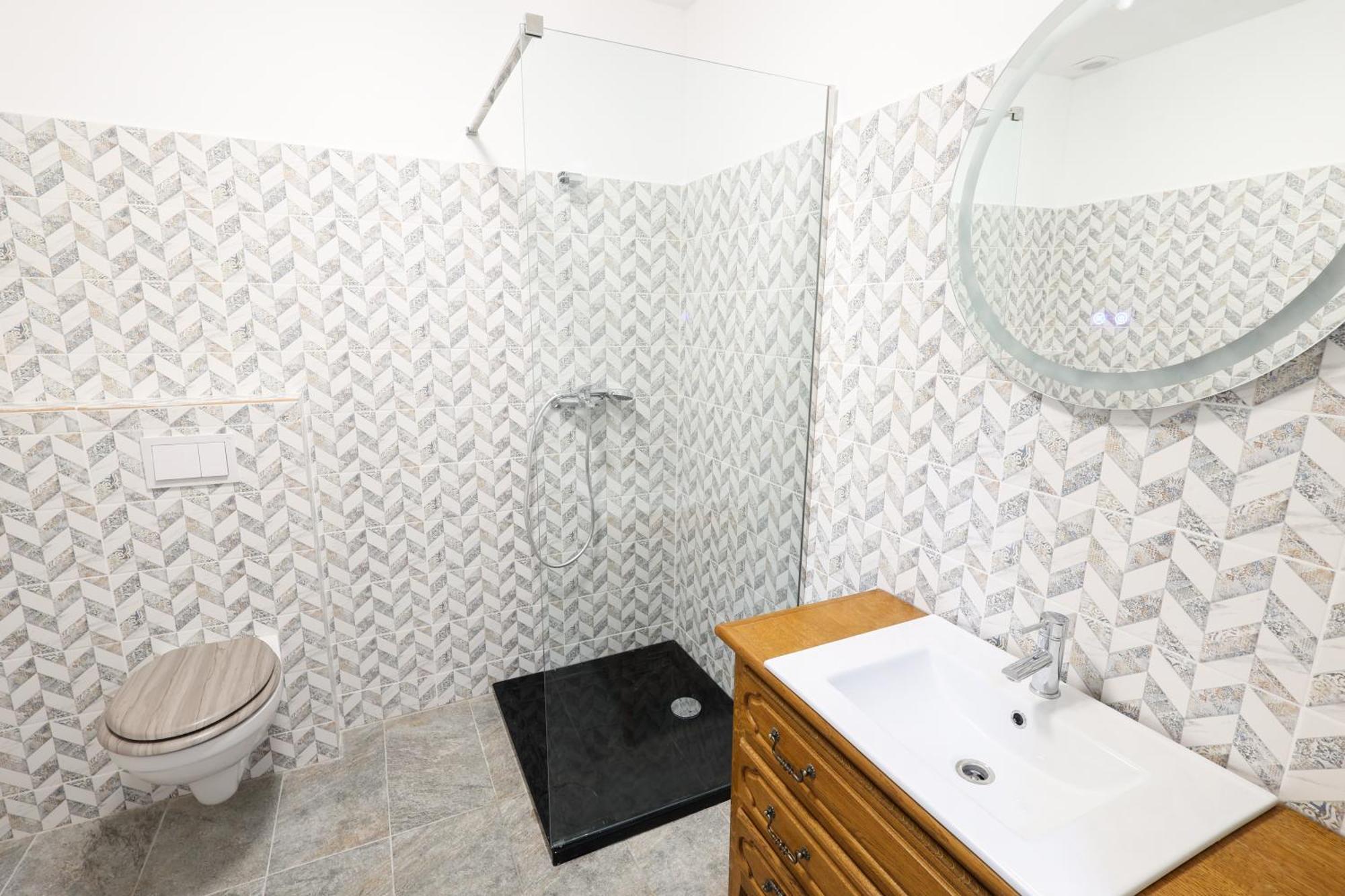 Floasiu Residence Guesthouse シビウ エクステリア 写真