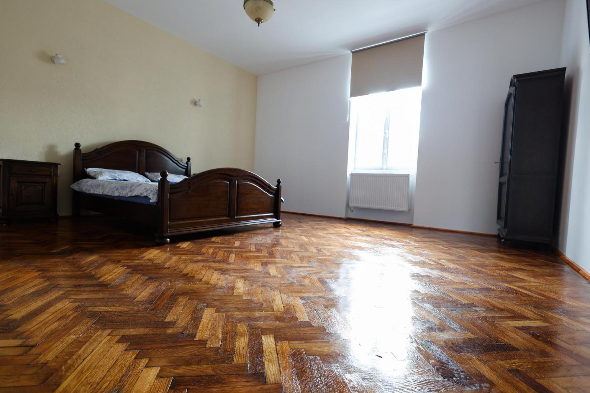 Floasiu Residence Guesthouse シビウ エクステリア 写真
