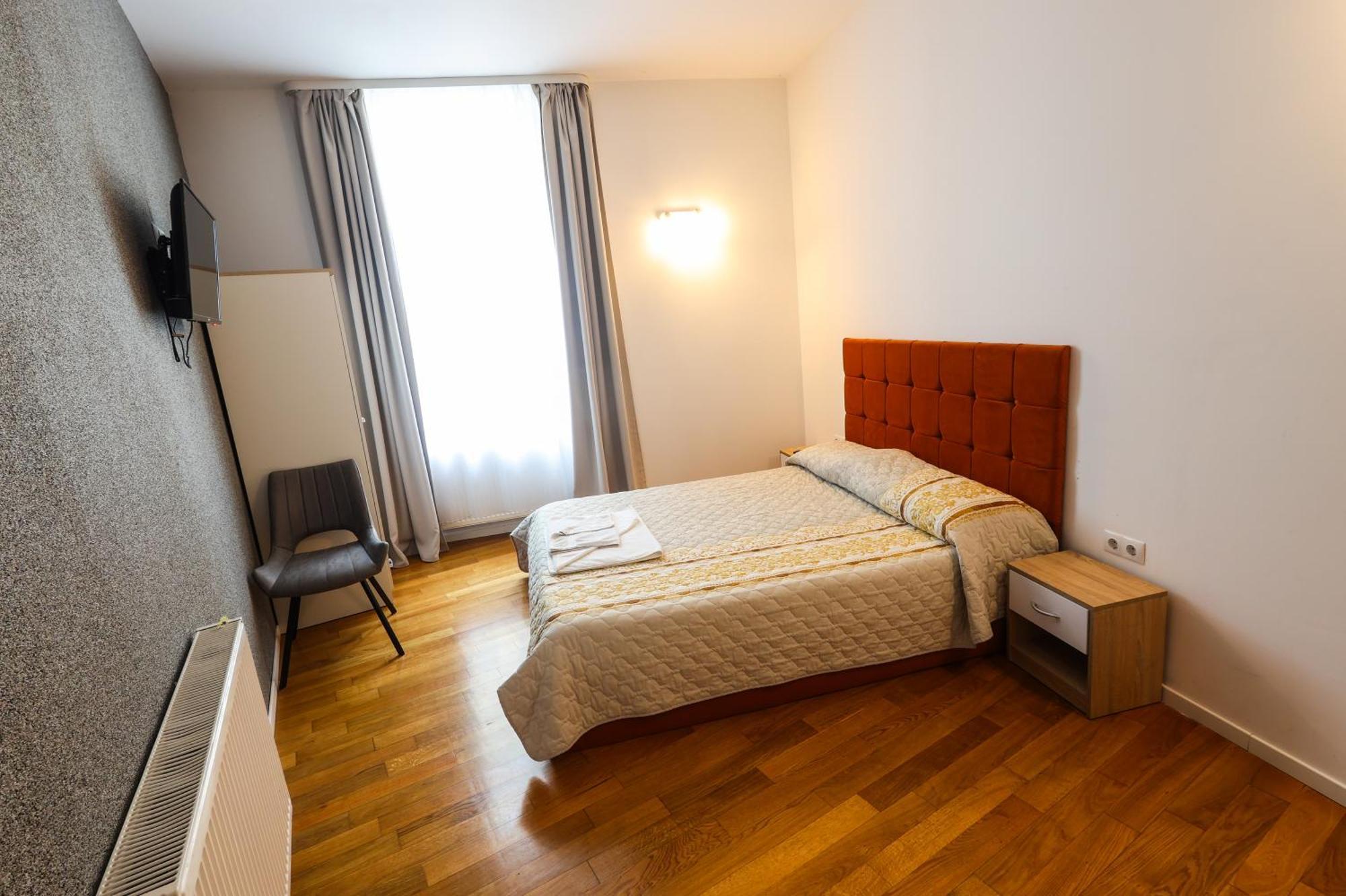 Floasiu Residence Guesthouse シビウ エクステリア 写真