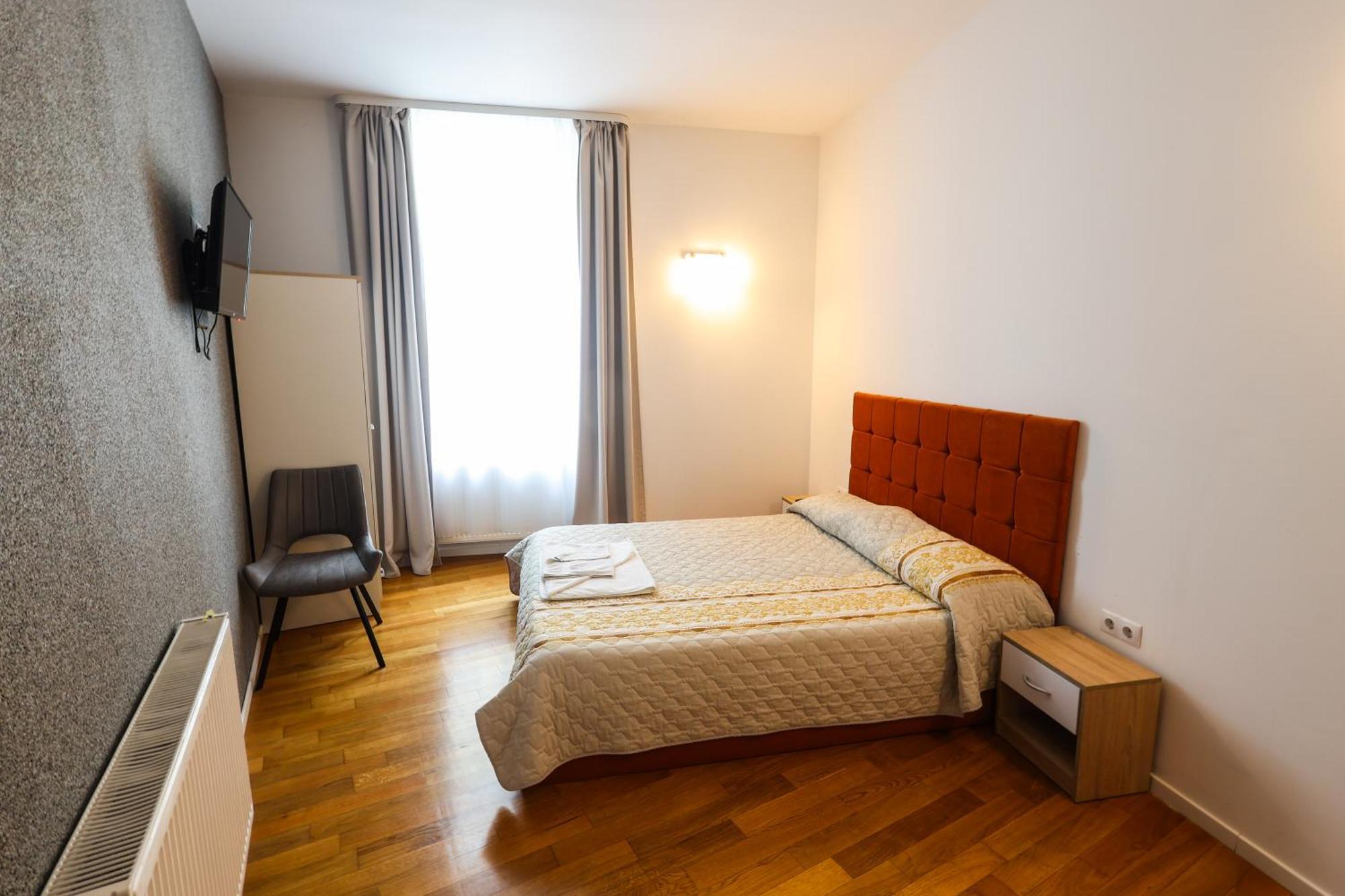 Floasiu Residence Guesthouse シビウ エクステリア 写真